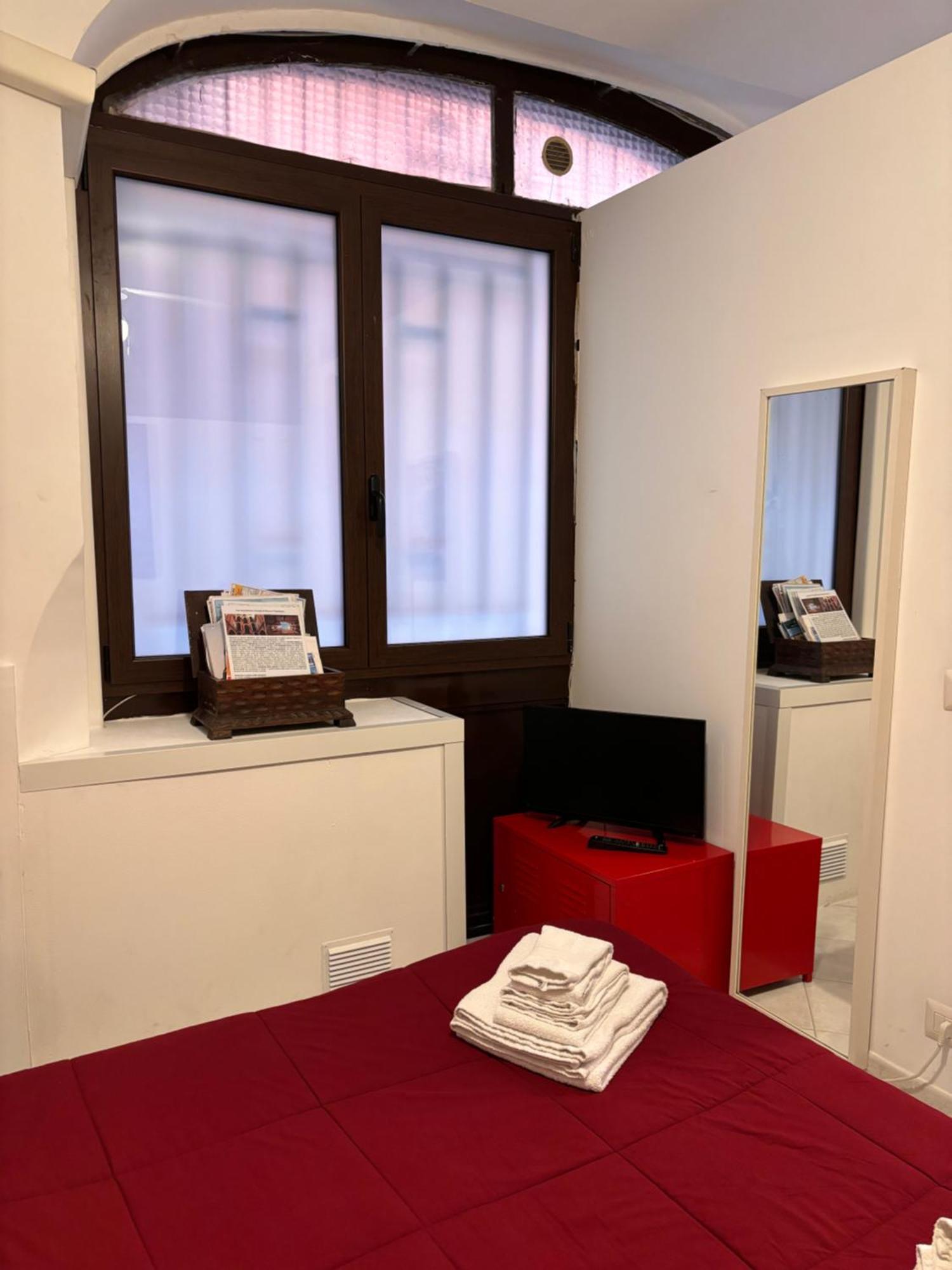 Mini-flat Toledo Apartment Neapel